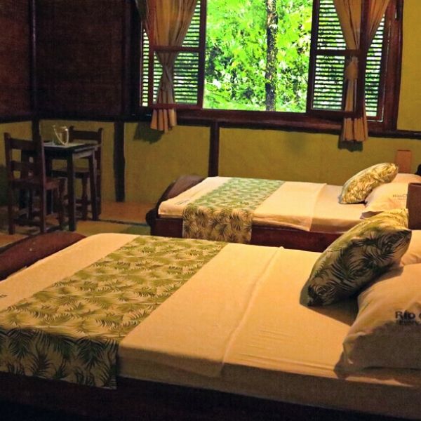 Eco-Hotel junto al rio