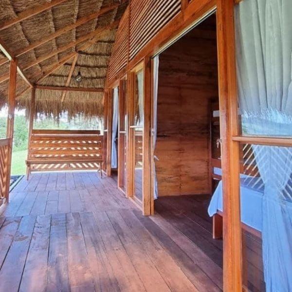 Hotel nativo 2  - Acomodación compartida múltiple