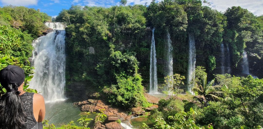 D:\EcoTrips.co\Landings\Caño Canoas y Caño Cristales Expedición\fotos landing plan\fondo landing
