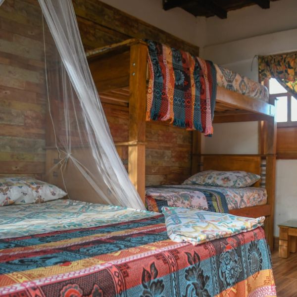 Alojamiento nativo acomodación múltiple con baño compartido