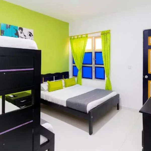 Tour-Playa-Hawai-y-cascadas-del-tolima-por-EcoTrips-www.ecotrips.co-hotel-0