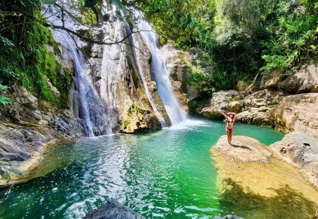 Tour-Playa-Hawai-y-cascadas-del-tolima-por-ecotrips-www.ecotrips.co-video-bg