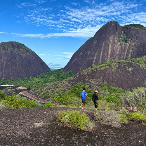 tour-todo-incluido-a-los-cerros-mavecure-con-ecotrips-www.ecotrips.co-0017