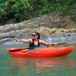 Monica Sabogal - guia nativa ecotrips - planes rio guejar, canotaje rio guejar, cañon rio guejar Ecotrips www.ecotrips.co
